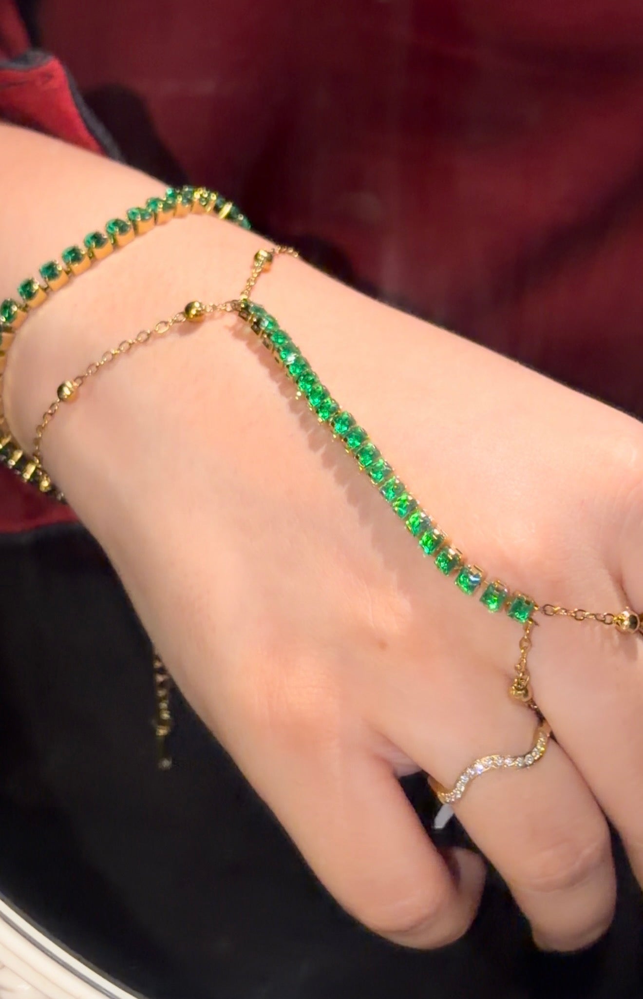 Emerald Tennis Handchain