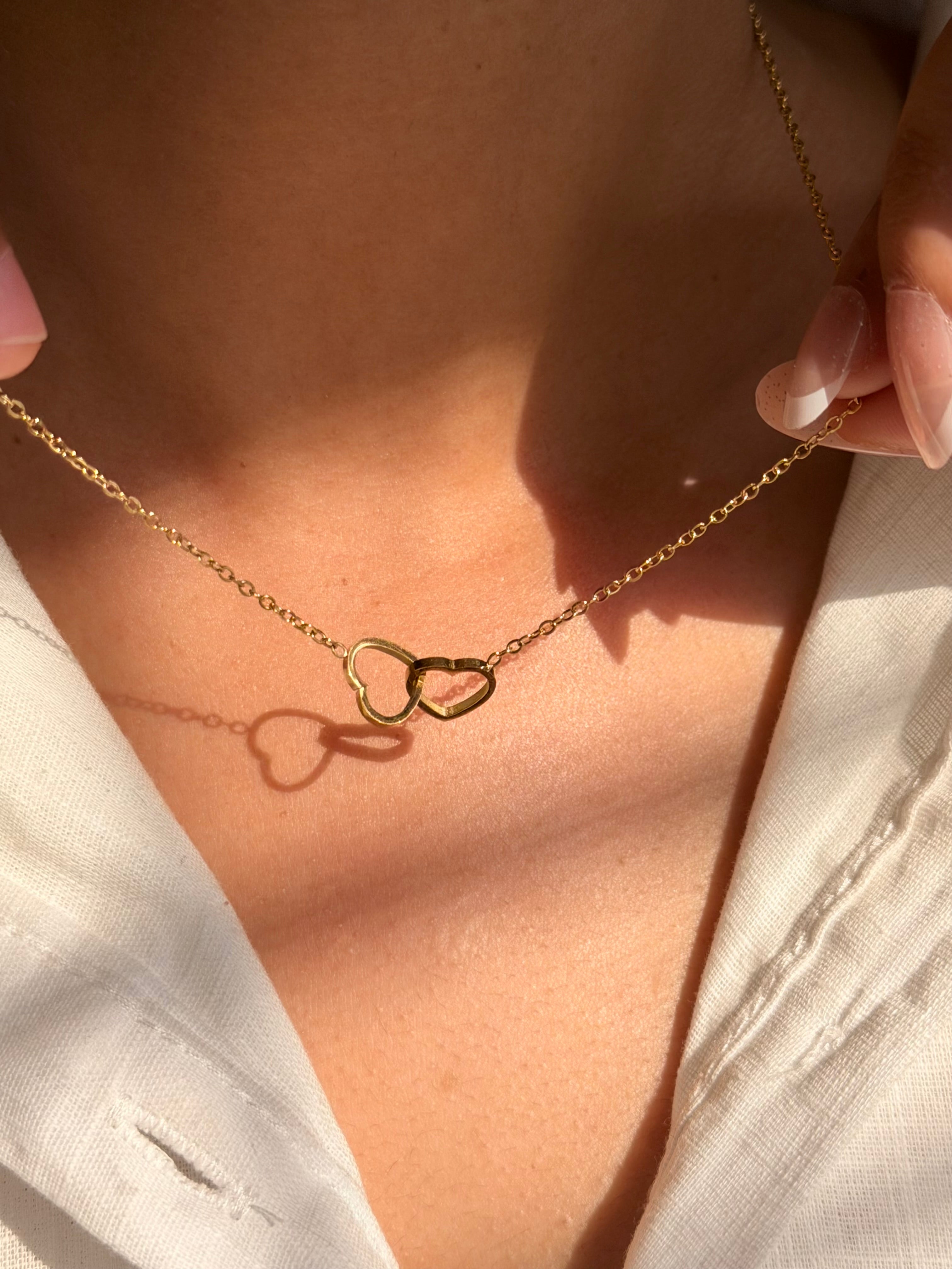 Interlocking Heart Neckchain