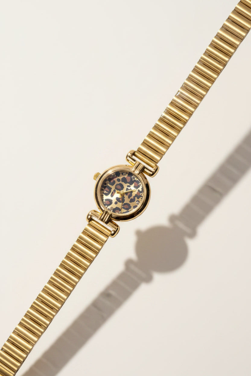 Round Classic Vintage Watch (Animal Print)